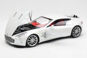 Aston Martin One-77 Morning Frost Fehér AUTOart 1:18 70244 Fém – 2. kép a 8-ből