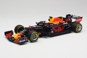 Aston Martin Red Bull Racing RB15 #33 M. Verstappen Winner Brazil GP 2019 Minichamps 1:18 110191933 Fém