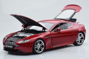 Aston Martin V12 Vantage Piros AUTOart 1:18 70208 Fém – 2. kép a 8-ből