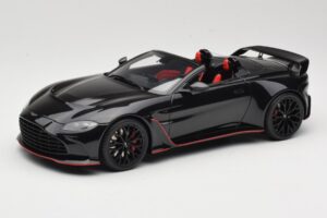 Aston Martin V12 Vantage Roadster Onyx Black GT Spirit 1:18 GT923 Gyanta