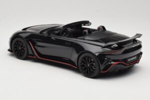 Aston Martin V12 Vantage Roadster Onyx Black GT Spirit 1:18 GT923 Gyanta – 5. kép a 6-ből