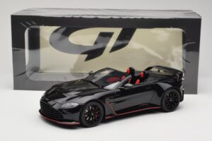 Aston Martin V12 Vantage Roadster Onyx Black GT Spirit 1:18 GT923 Gyanta – 6. kép a 6-ből