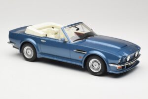 Aston Martin V8 Volante Kék GT Spirit 1:18 GT128 Gyanta – 4. kép a 6-ből