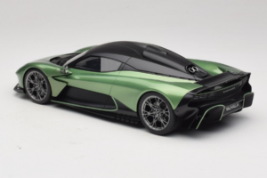 Aston Martin Valhalla Iridescent Emerald Green GT Spirit 1:18 GT558 Gyanta – 5. kép a 6-ből