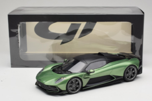 Aston Martin Valhalla Iridescent Emerald Green GT Spirit 1:18 GT558 Gyanta – 6. kép a 6-ből