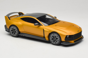 Aston Martin Valiant Auric Gold Metallic GT Spirit 1:18 GT546 Gyanta – 4. kép a 6-ből