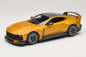 Aston Martin Valiant Auric Gold Metallic GT Spirit 1:18 GT546 Gyanta