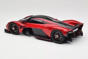 Aston Martin Valkyrie AMR Pro Hyper Red TopSpeed 1:18 TS0539 Fém – 5. kép a 6-ből
