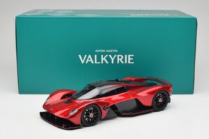 Aston Martin Valkyrie AMR Pro Hyper Red TopSpeed 1:18 TS0539 Fém – 6. kép a 6-ből