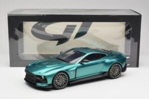 Aston Martin Valour Racing Green GT Spirit 1:18 GT480 Gyanta – 6. kép a 6-ből