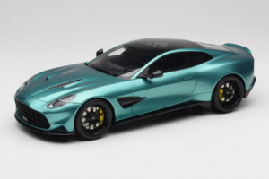 Aston Martin Vanquish Green Metallic GT Spirit 1:18 GT551 Gyanta