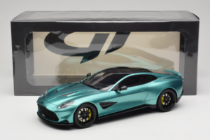 Aston Martin Vanquish Green Metallic GT Spirit 1:18 GT551 Gyanta – 6. kép a 6-ből