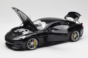 Aston Martin Vanquish Onyx Fekete AUTOart 1:18 70247 Fém – 2. kép a 8-ből