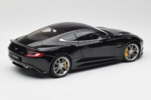 Aston Martin Vanquish Onyx Fekete AUTOart 1:18 70247 Fém – 3. kép a 8-ből