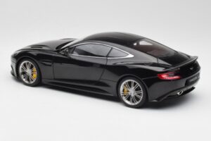 Aston Martin Vanquish Onyx Fekete AUTOart 1:18 70247 Fém – 7. kép a 8-ből