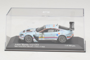 Aston Martin Vantage V12 GT3 #32 J. Stuck ADAC GT Masters 2012 Minichamps 1:43 437121332 Fém – 4. kép a 5-ből