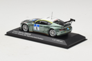 Aston Martin DBRS9 #6 M. Engel / K. Lechner ADAC 24 Hours Nurburgring 2008 Minichamps 1:43 400081306 Fém – 3. kép a 4-ből