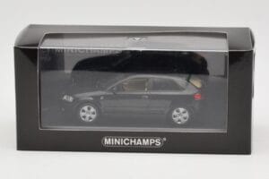 Audi A3 8P Black Metallic Minichamps 1:43 12000 Fém – 4. kép a 4-ből