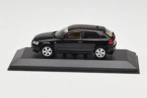 Audi A3 8P Black Metallic Minichamps 1:43 12000 Fém