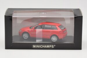Audi A3 8P Sportback Piros Minichamps 1:43 5010403023 Fém – 4. kép a 4-ből