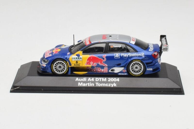 Audi A4 B6 DTM #6 M. Tomczyk Audi Sport Team Abt Sportsline DTM 2004 Minichamps 1:43 5020400403 Fém
