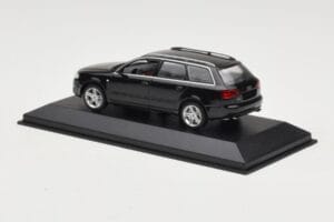Audi A4 B7 Avant Fekete Minichamps 1:43 AUDI008 Fém – 3. kép a 3-ből