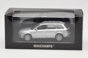 Audi A4 B7 Avant Ezüst Minichamps 1:43 AUDI009 Fém – 4. kép a 4-ből