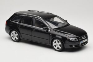Audi A4 B8 Avant 3.2 Quattro Fekete Minichamps 1:18 5010404225 Fém – 6. kép a 8-ből