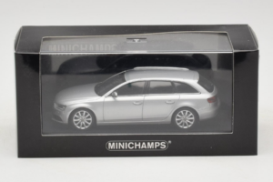 Audi A4 B8 Avant Ice Silver Minichamps 1:43 5011204213-R1 Fém – 4. kép a 4-ből