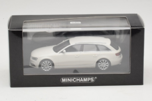 Audi A4 B8 Avant Fehér Minichamps 1:43 410011010 Fém – 5. kép a 5-ből