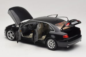 Audi A4L B8 Fekete Paudi 1:18 AUDI012 Fém – 5. kép a 8-ből