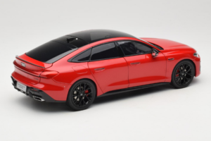 Audi A5L Sportback Piros OEM 1:18 ZAM60004A Fém – 3. kép a 8-ből