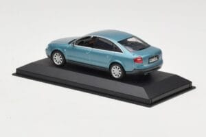 Audi A6 C5 Világoskék Minichamps 1:43 AUDI004 Fém – 3. kép a 4-ből