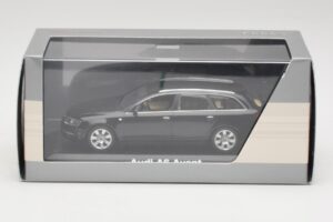 Audi A6 C6 Avant Phantom Fekete Minichamps 1:43 5010406233 Fém – 4. kép a 4-ből