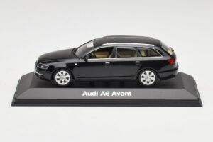 Audi A6 C6 Avant Phantom Fekete Minichamps 1:43 5010406233 Fém