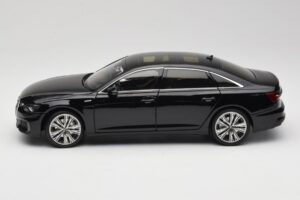 Audi A6L C8 Fekete Paudi Model 1:18 42499 Fém – 4. kép a 8-ből