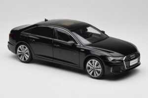 Audi A6L C8 Fekete Paudi Model 1:18 42499 Fém – 6. kép a 8-ből