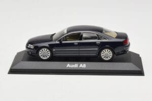 Audi A8 D3 Blue Metallic Light Interior Minichamps 1:43 Audi A8 D3 Blue Metallic Light Interior Minichamps 1:43 20000001386003 Fém