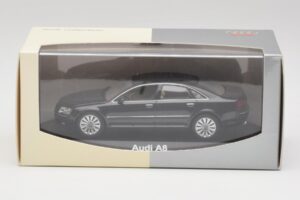 Audi A8 D3 Phantom Fekete Minichamps 1:43 5010508133 Fém – 4. kép a 4-ből