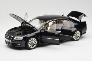 Audi A8 D3 W12 Fekete Kyosho 1:18 09212BK Fém – 2. kép a 8-ből