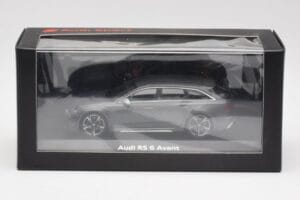 Audi RS6 C8 Avant Szürke Metál Minichamps 1:43 5012016231 Fém – 4. kép a 4-ből