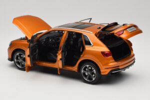 Audi Q3 F3 Orange Metallic Paudi Model 1:18 05962Q32019 Fém – 5. kép a 8-ből
