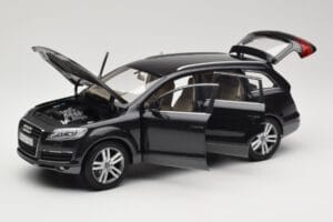 Audi Q7 4L Lava Grey Minichamps 1:18 5010507625 Fém – 2. kép a 8-ből