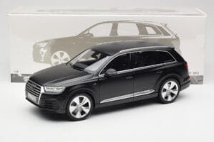 Audi Q7 4M Matt Fekete Minichamps 1:18 110014001 Fém – 8. kép a 8-ből