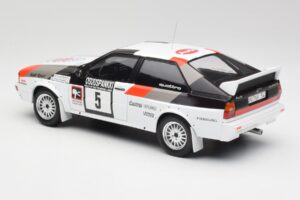 Audi Quattro #5 H. Mikkola / A. Hertz 1000 Lakes Rally 1982 IXO 1:18 18RMC094B Fém – 5. kép a 6-ből