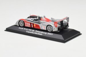 Audi R10 TDI #1 R. Capello / A. McNish / T. Kristensen 24 Hours of Le Mans 2007 Minichamps 1:43 5020700243 Fém – 3. kép a 4-ből