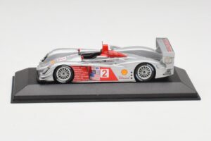 Audi R10 TDI #2 R. Capello / A. McNish Minichamps 1:43 AUDI002 Fém