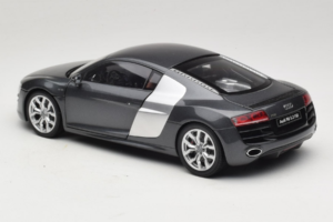 Audi R8 5.2 FSI Quattro Daytona Grey Kyosho 1:18 09216DG Fém – 6. kép a 7-ből