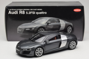Audi R8 5.2 FSI Quattro Daytona Grey Kyosho 1:18 09216DG Fém – 7. kép a 7-ből