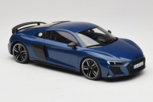 Audi R8 Ascari Blue Jada 1:18 5011918451 Fém – 4. kép a 6-ből